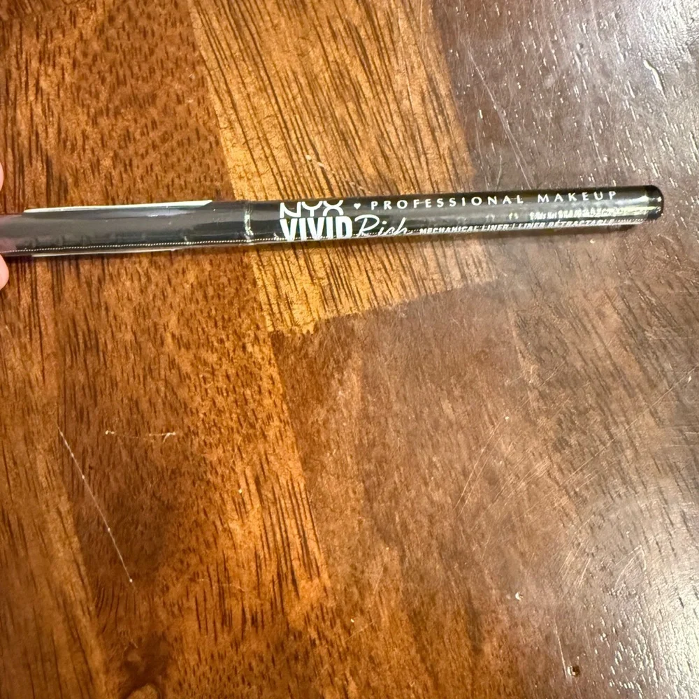 NYX Suede Matte Lip Liner